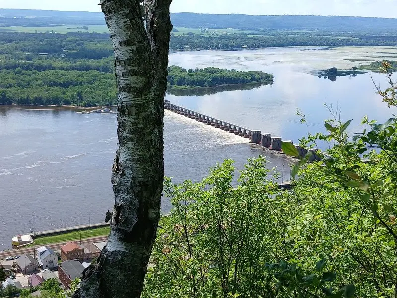 Buena Vista Scenic Overlook - Osseo