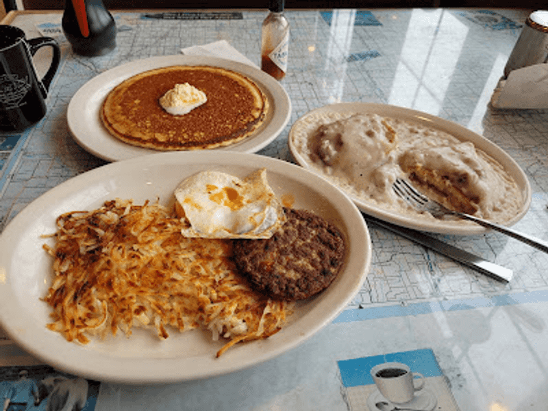 The Hashbrowns That Set the Tone