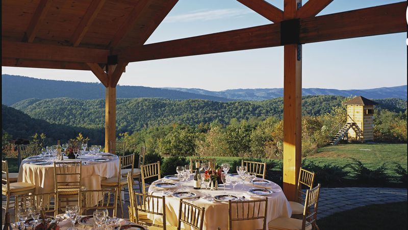 Porches, Pools, and Resort Quiet - Hot Springs, Bath County