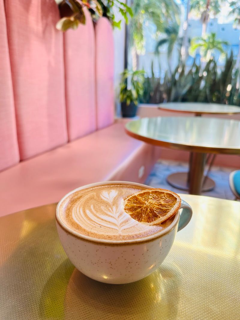 Paradeco Coffee Roasters - St. Petersburg