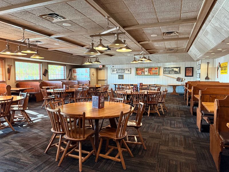 Machine Shed Restaurant &ndash; Urbandale
