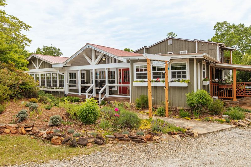 Mountain Laurel Creek Inn & Spa - Dahlonega