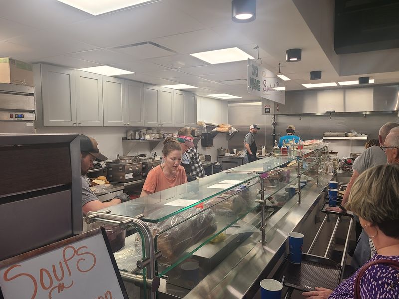 The Fast-Moving Lunch Line With Its Own Rhythm
