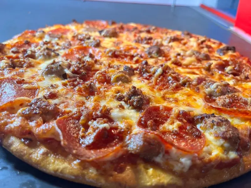 Pi Pizza Co - Three Lakes