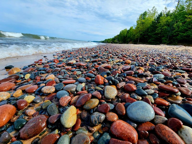 Agate Beach - Toivola