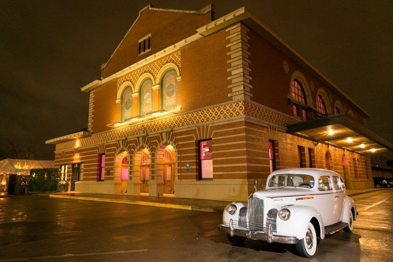 Fort Worth - The Ashton Depot