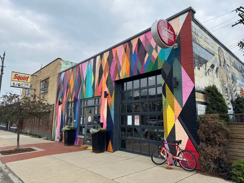Grandma Bob's Pizza - Detroit
