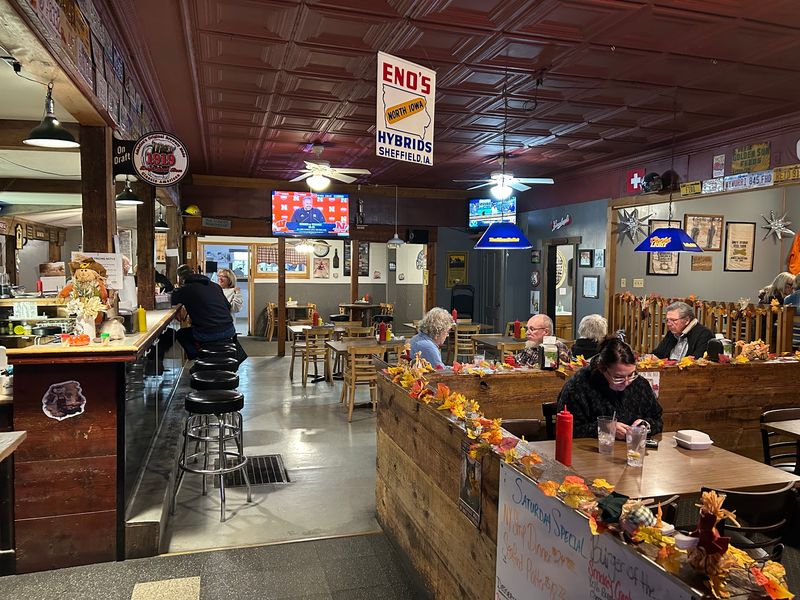 Leftovers Are Part of the Roadhouse Story