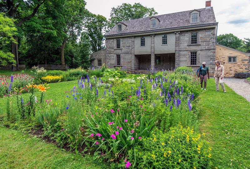 River Air And Garden History At Bartram's Garden