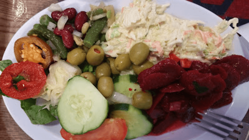 The Salad Bar Adds a Familiar Ritual