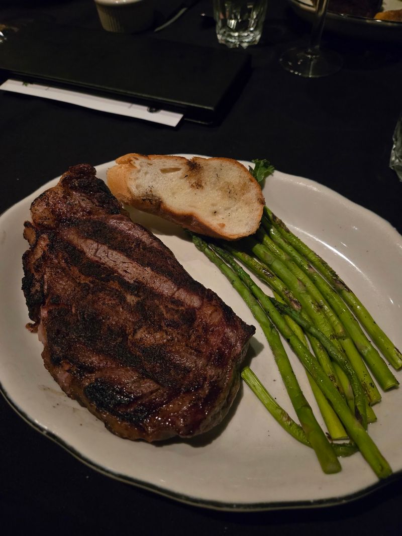 Tableside Steak Cutting Adds A Little Dinner Theater