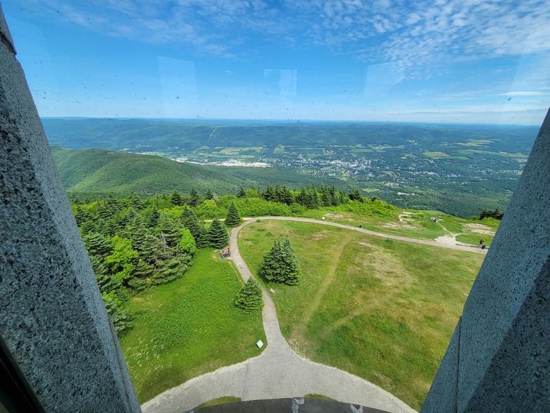 Veterans War Memorial Tower - Adams