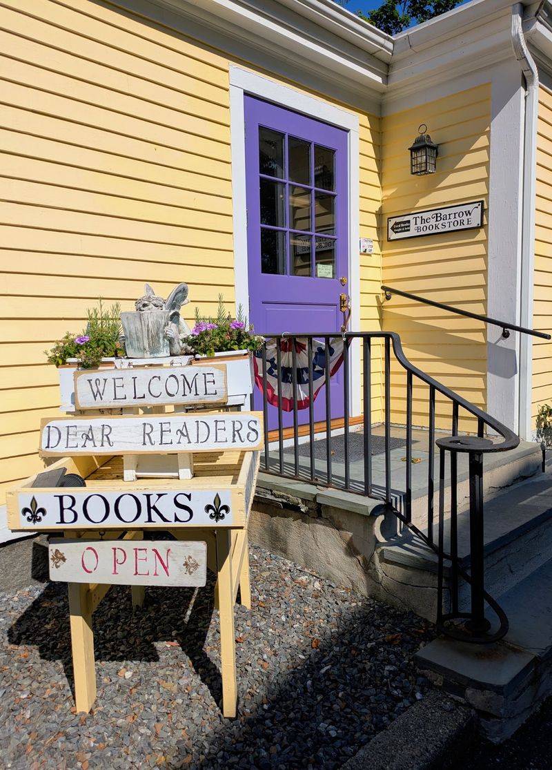 Barrow Book Store - Concord
