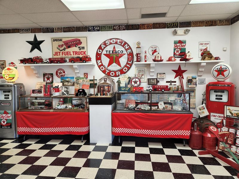 Memorabilia That Turns The Room Into A Time Machine