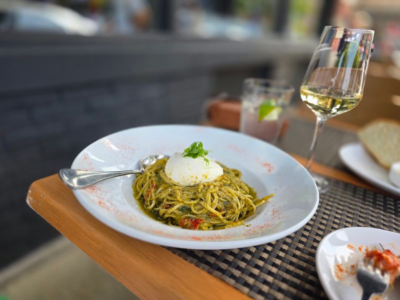 Modern Italian Food With Broad Appeal