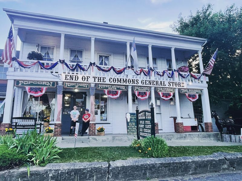 A Rural Ohio Setting That Makes the Stop Feel Special