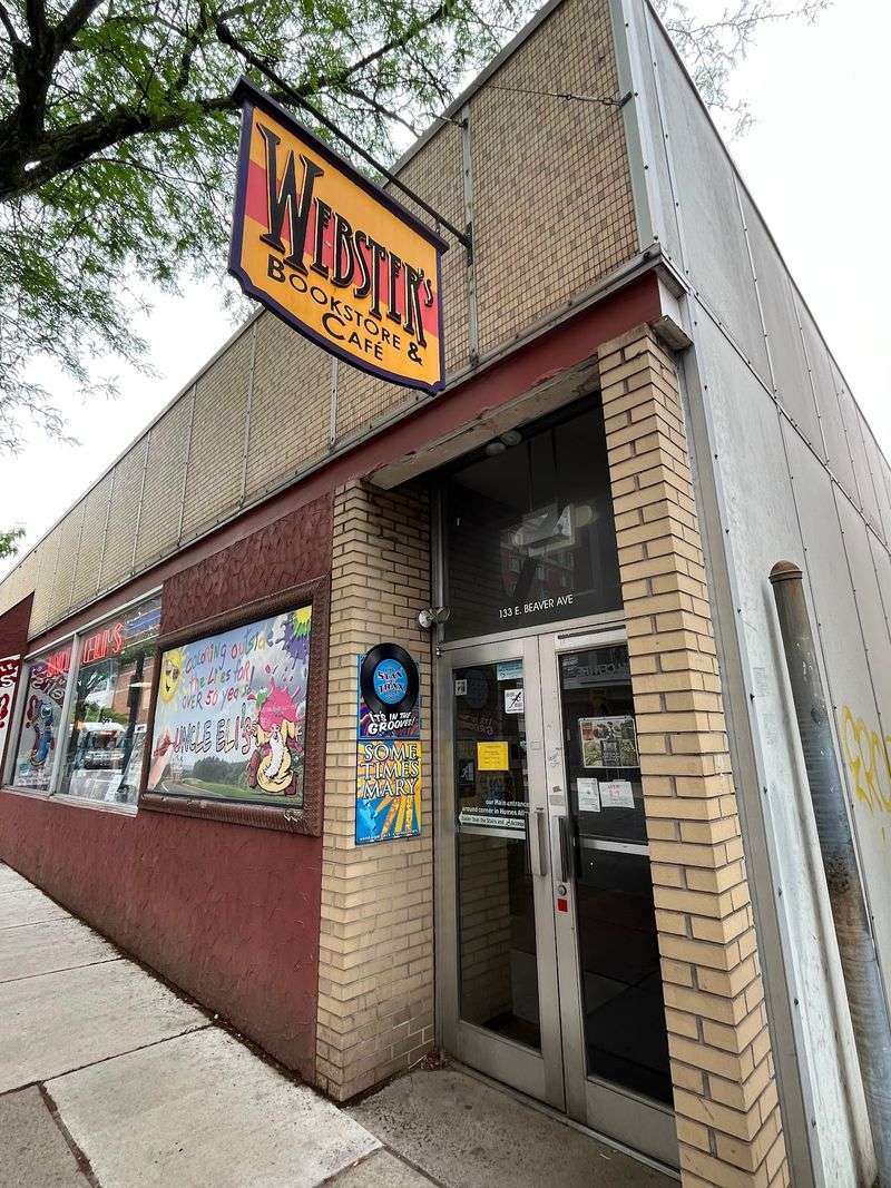 Webster's Bookstore Cafe - State College