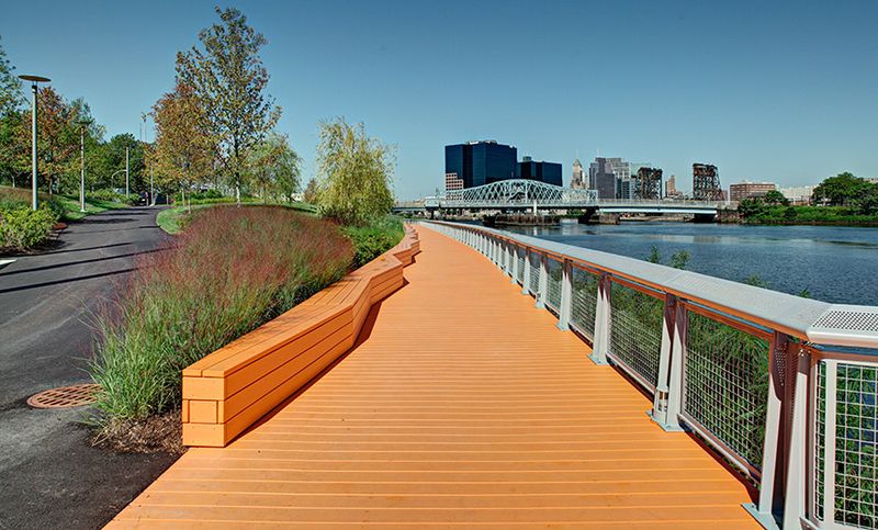 Riverfront Elegance in Essex - Essex, Middlesex County,
