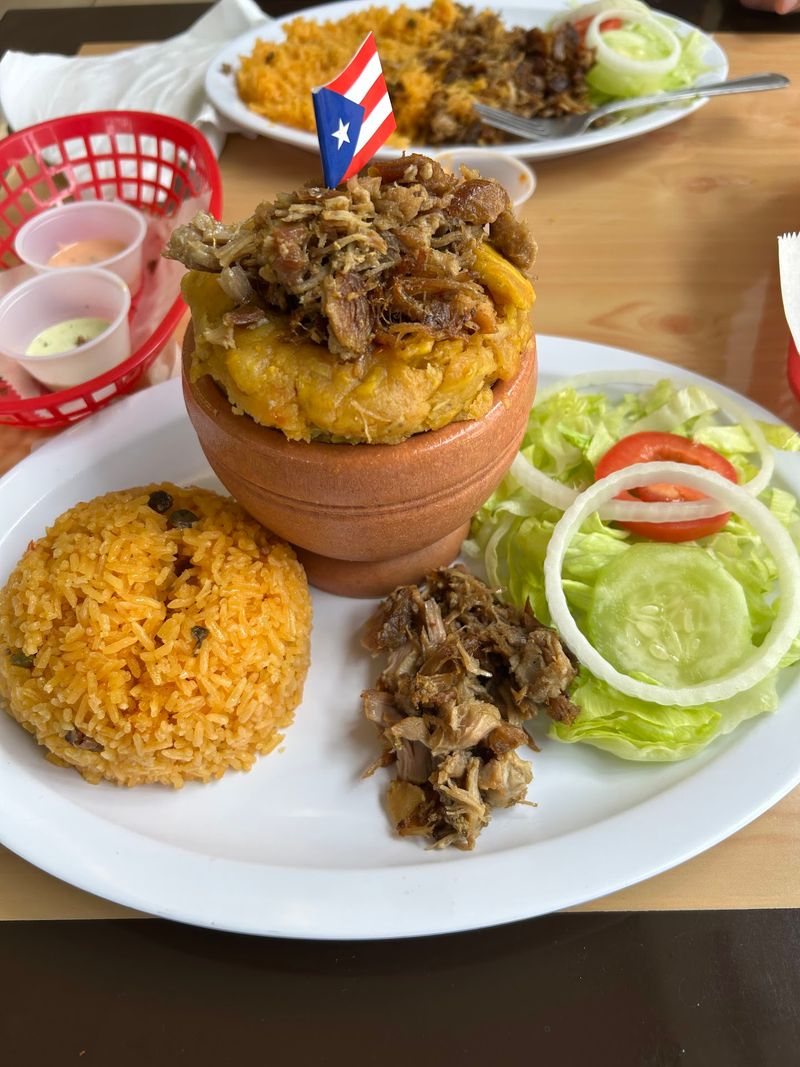 El Pilon sabor latino - Greenville