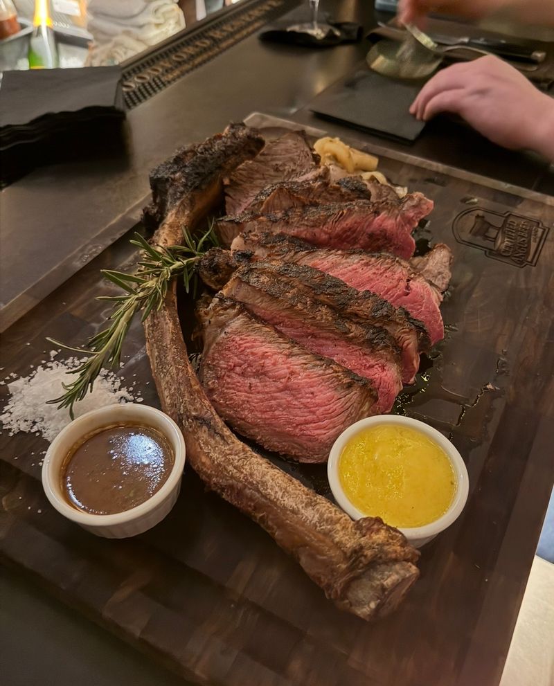 Oak Steakhouse