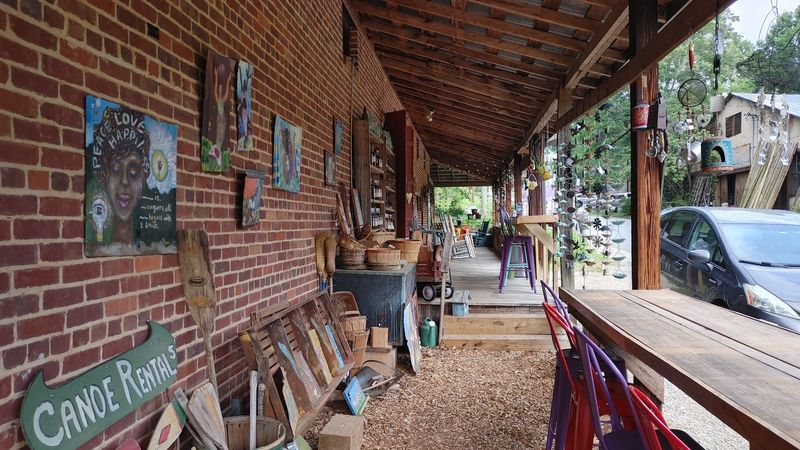Tallulah Falls - A Tiny Gorge Town With an Old-Fashioned General Store
