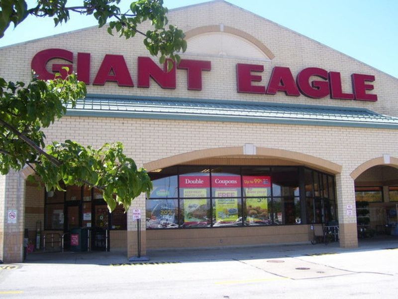 Giant Eagle, Strongsville, Cuyahoga County