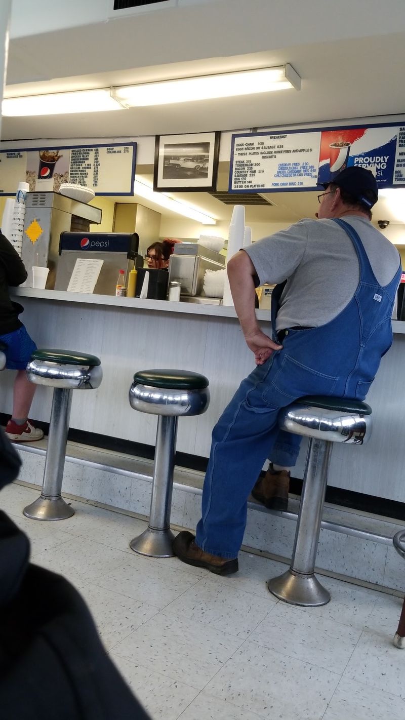 The Friendly Service Is Part of Chef's Charm