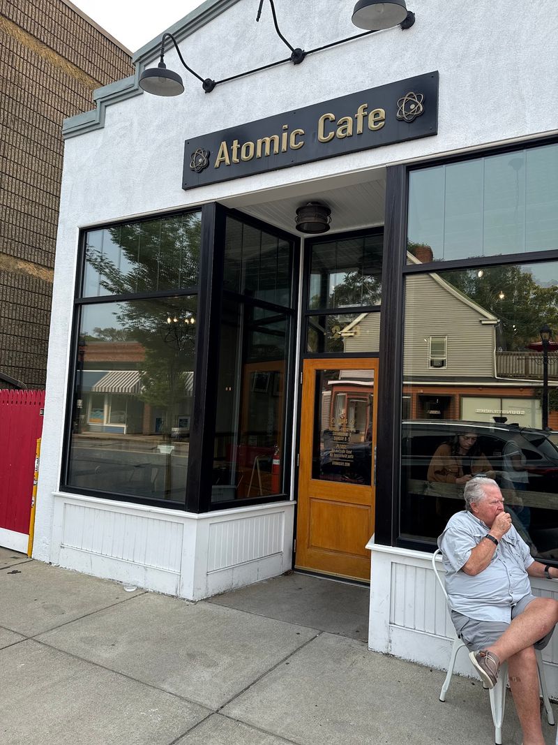 Atomic Cafe - Beverly