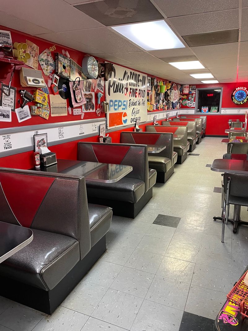 Paul's Drive In, Shelby
