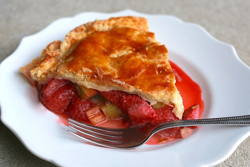 Strawberry Rhubarb Pie