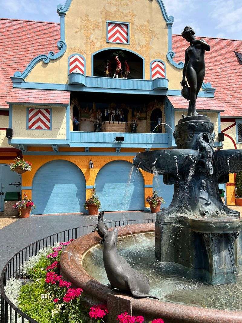 Planning Tips for a Smooth Coaster Day