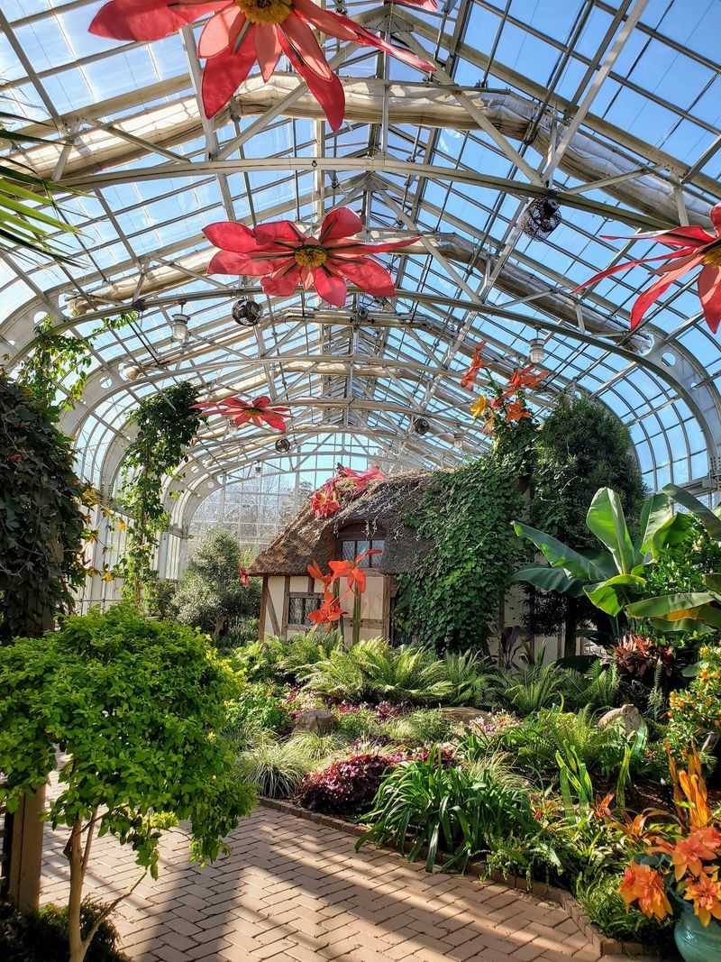 The Conservatory Everyone Wants to See