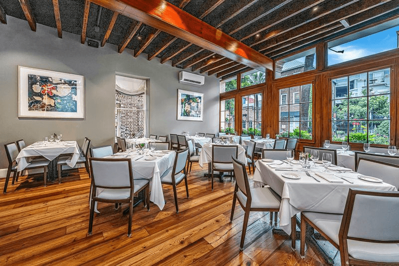 Brunch Energy With a Window-Seat Dream