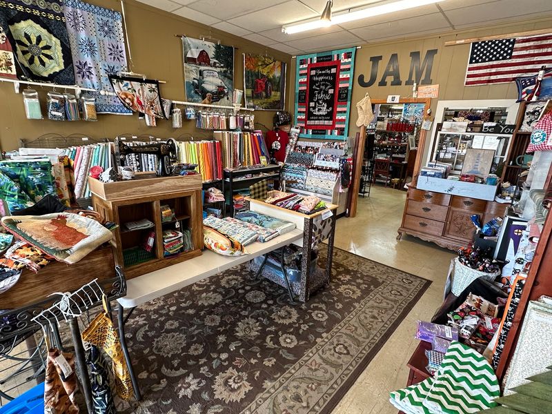 JAM Fabrics & Quilt Shop - Climax