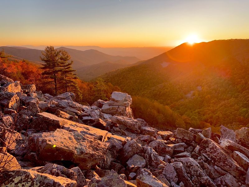 Blackrock Summit - Grottoes