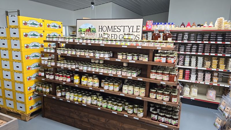 Hillpoint Country Store (Amish Discount Grocery) - Hill Point