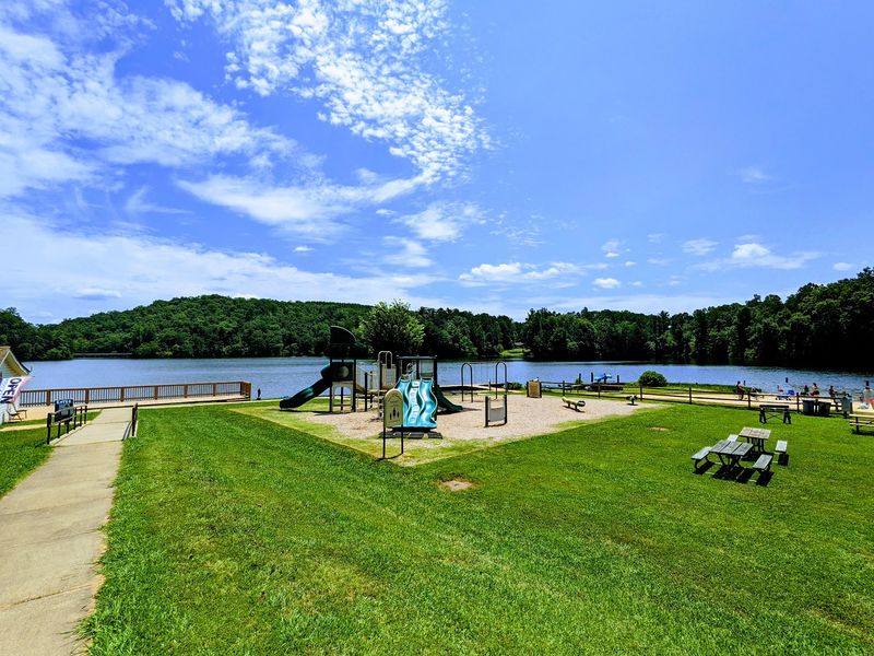 Holliday Lake - Appomattox