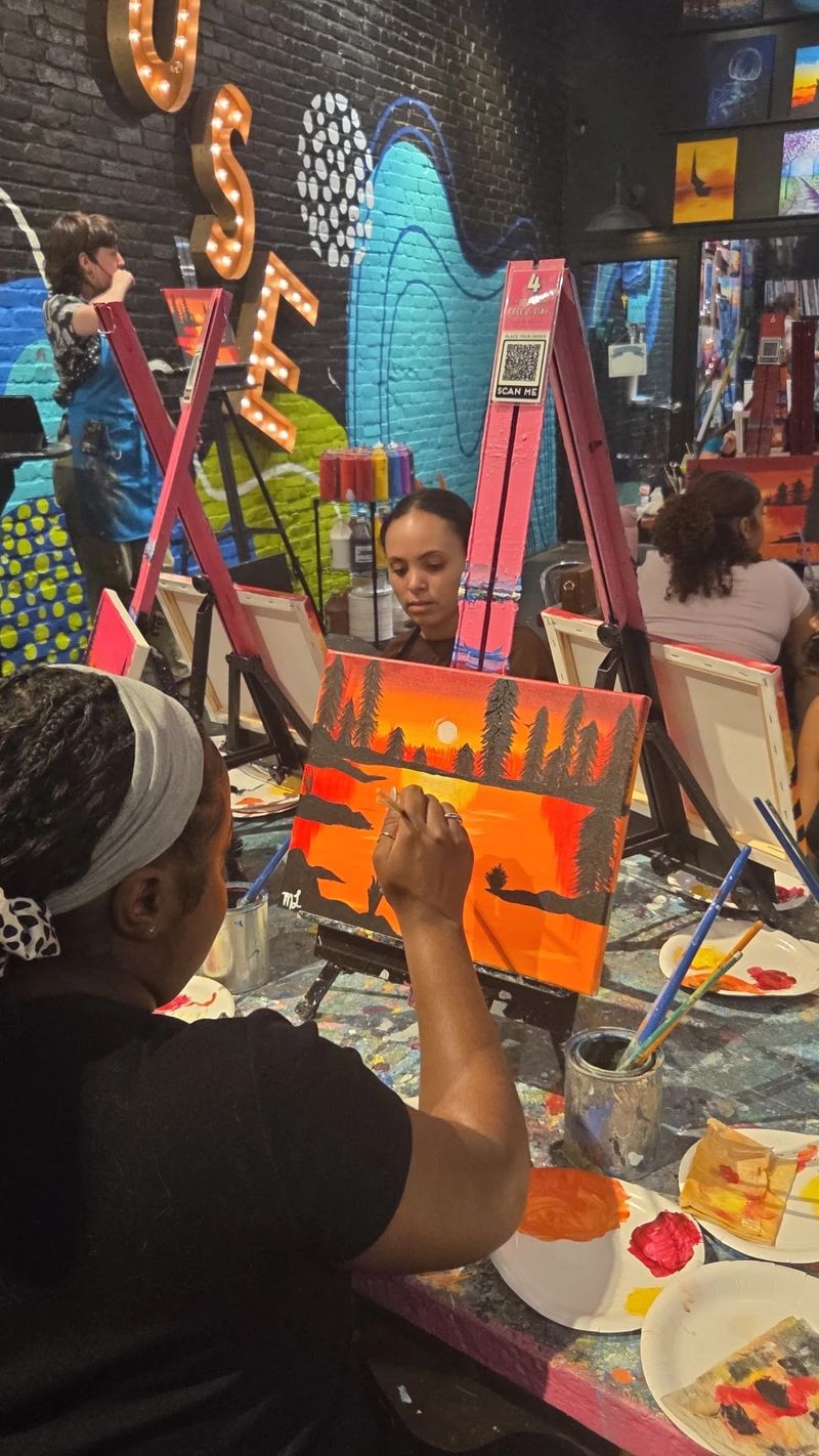 Muse Paintbar Somerville, Somerville, Middlesex County