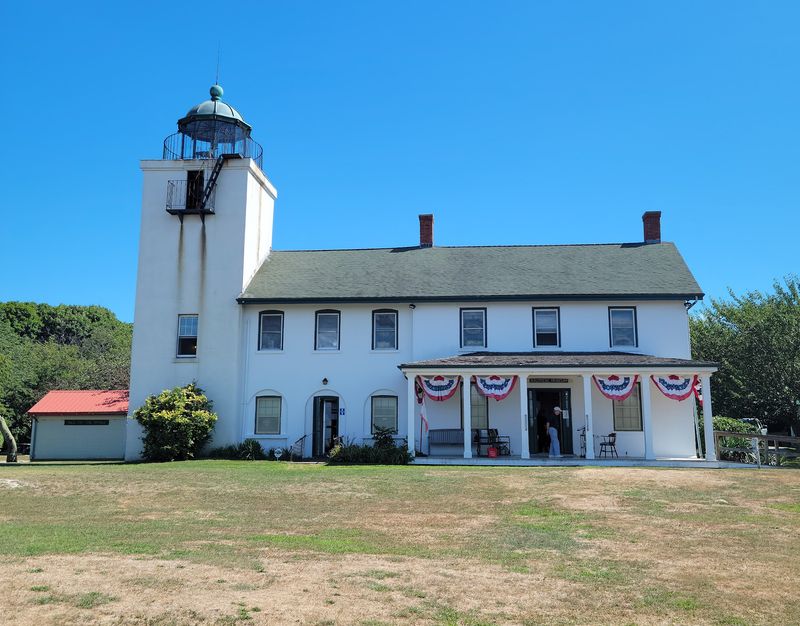 Horton Point Lighthouse - Southold