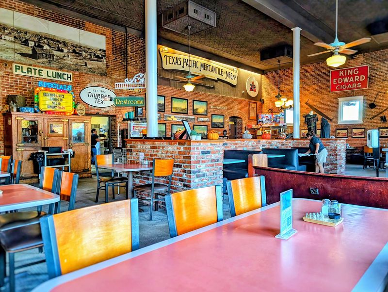 The SmokeStack Restaurant - Mingus