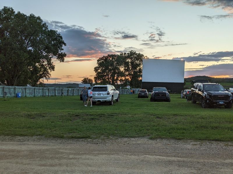 Starlite 14 Drive-In - Richland Center