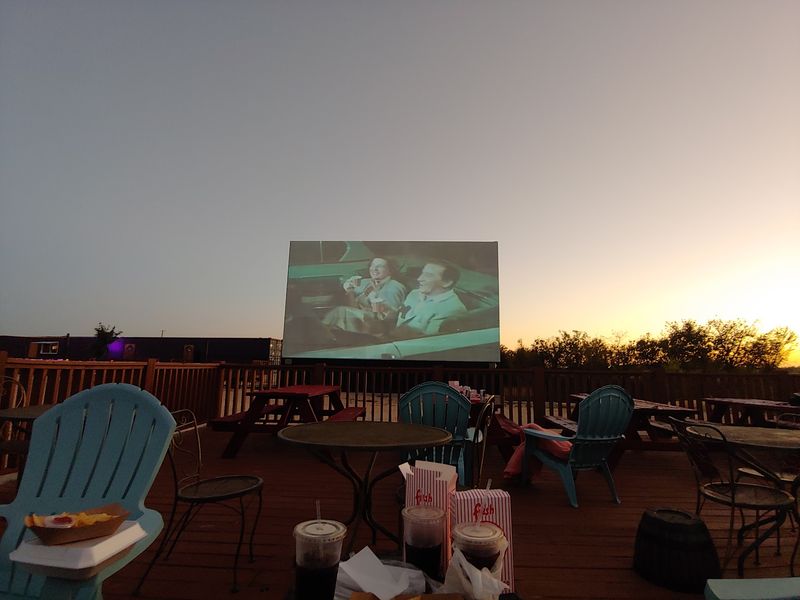Doc's Drive In Theatre - Buda