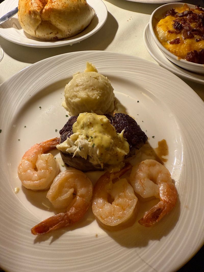 Eddie Merlot's &ndash; Boston
