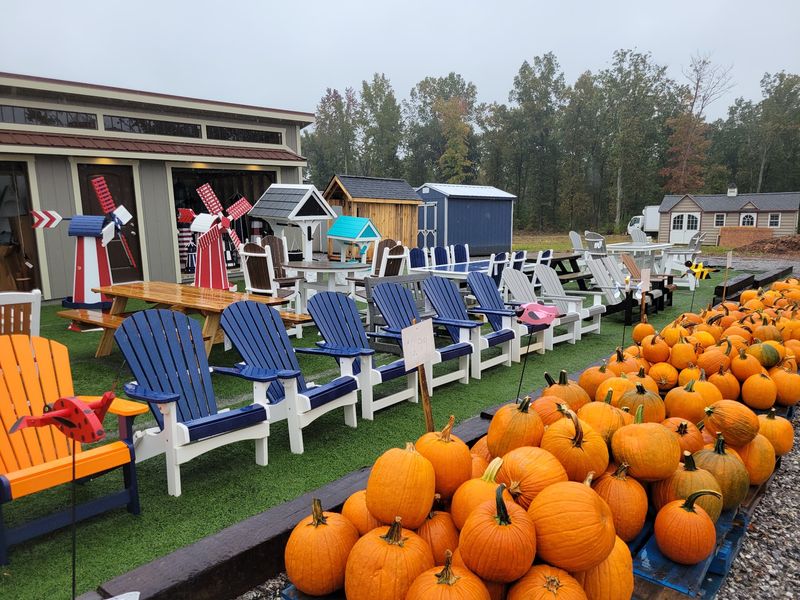 Look for Seasonal Finds