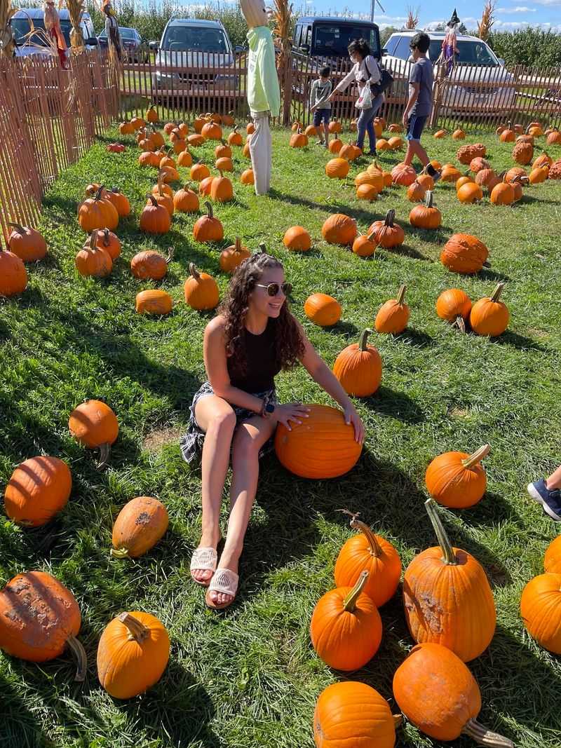 Fall Brings Apple Picking and Pumpkin Season