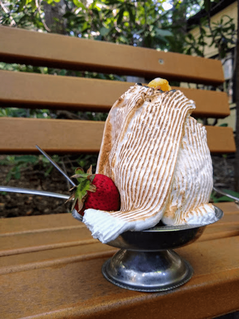 The Baked Alaska That Gets People Talking