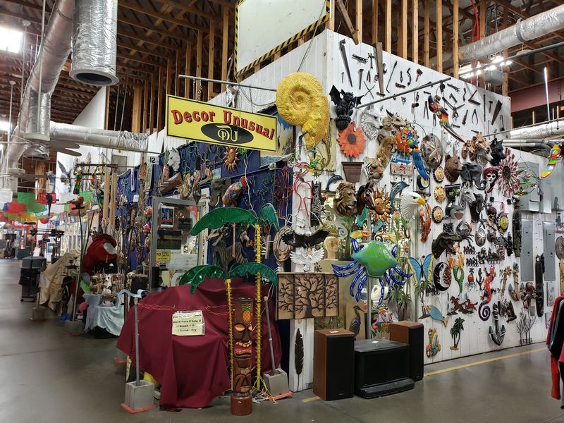 Red Barn Flea Market - Bradenton