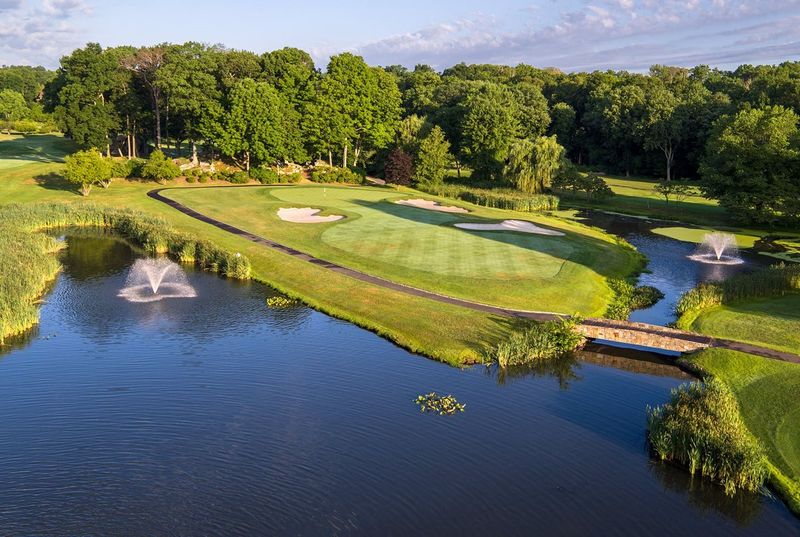 Gold Coast grandeur with a pulse - Greenwich