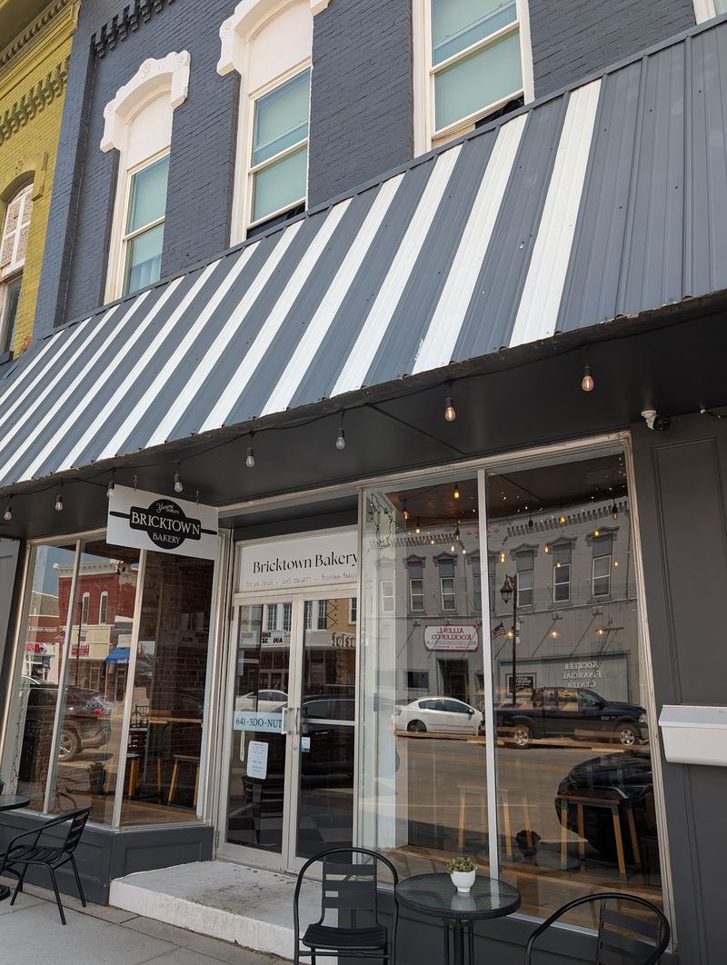 Bricktown Bakery (Nevada)