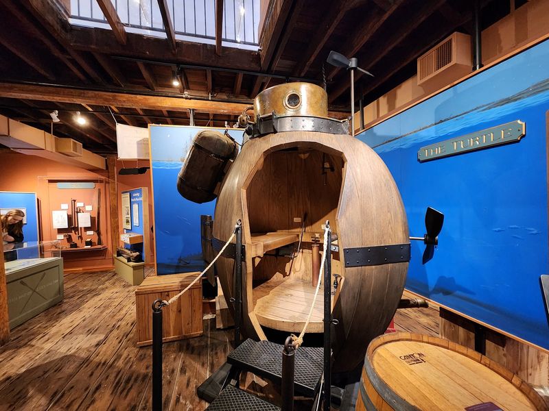 Connecticut River Museum & the Historic Turtle - Essex